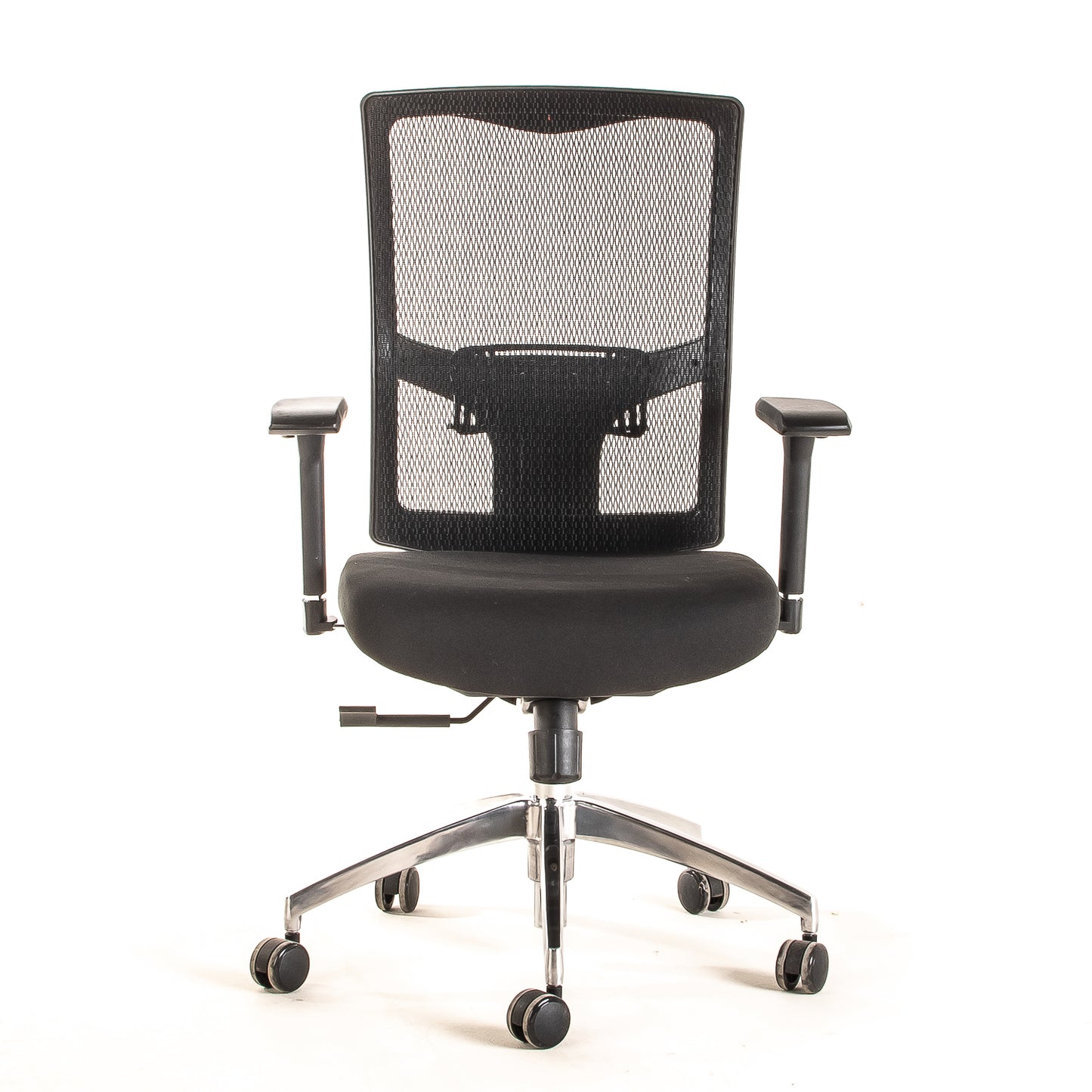Silla ejecutiva ergonómica sincrónica con respaldo de malla y apoyo lumbar Maska-1 vista frontal