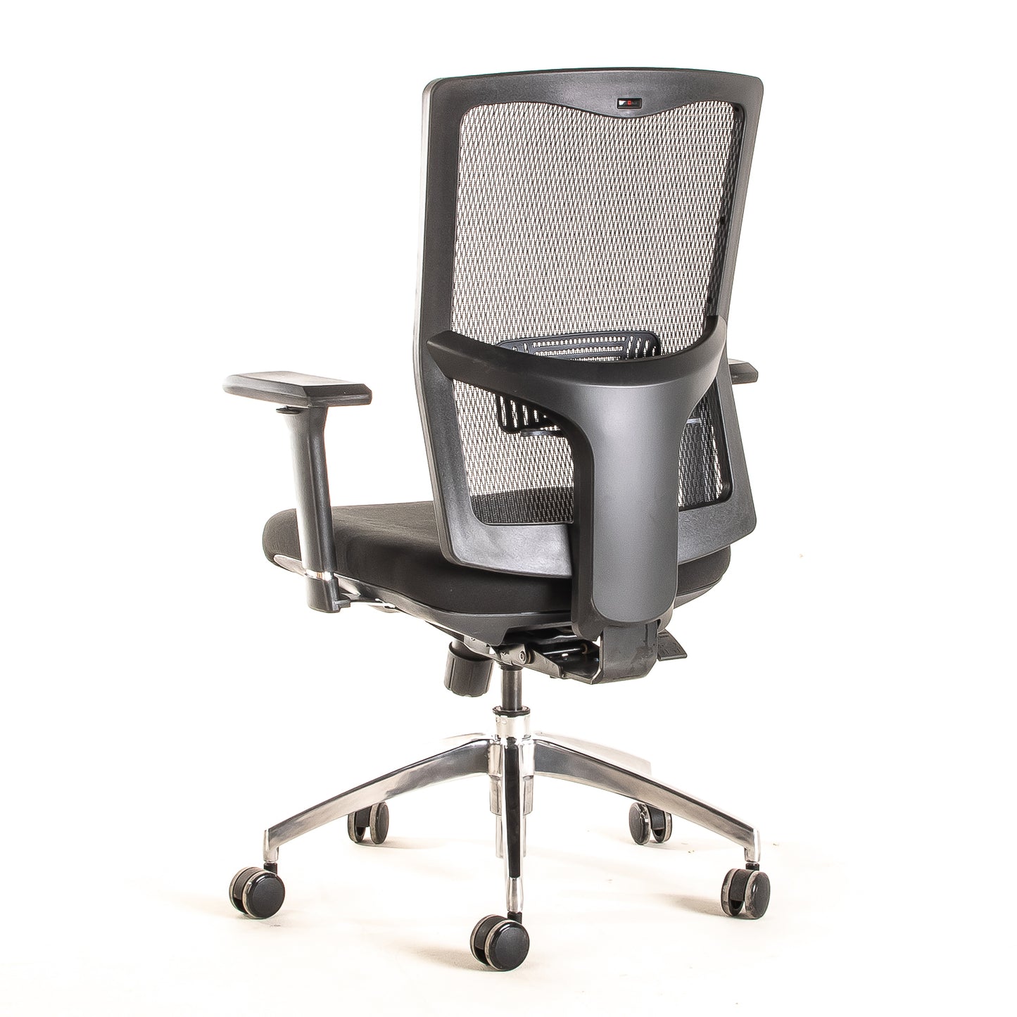 Silla ejecutiva ergonómica sincrónica con respaldo de malla y apoyo lumbar Maska-1 vista escorso trasera