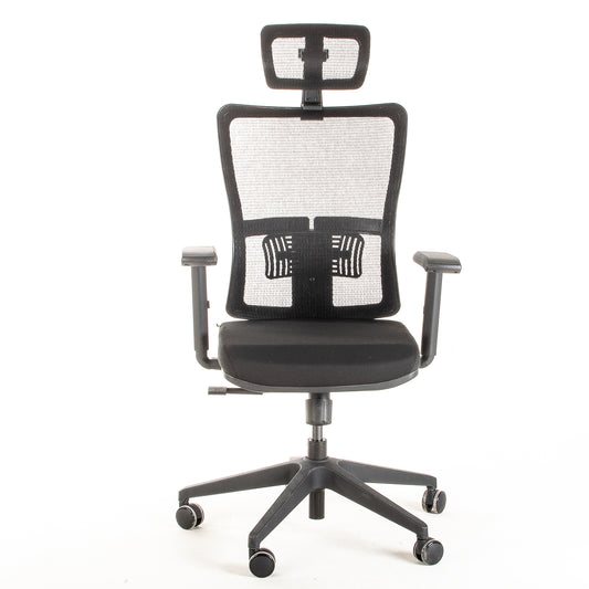 Silla ejecutiva ergonómica con respaldo de malla y apoyo lumbar STARK-2 Sincrónica con Cabecero vista frontal..