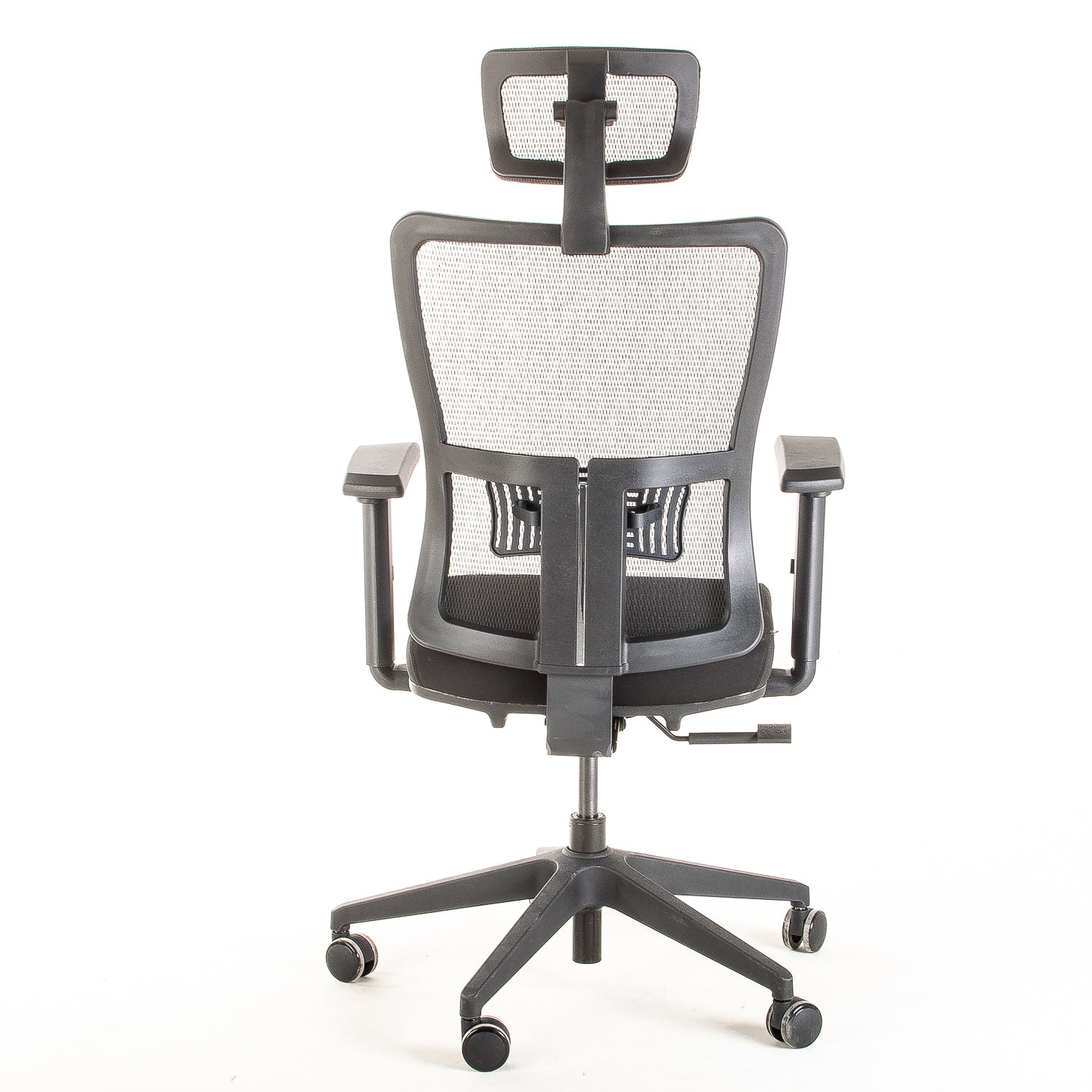 Silla ejecutiva ergonómica con respaldo de malla y apoyo lumbar STARK-2 Sincrónica con Cabecero vista trasera.